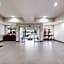 Red Roof PLUS+ & Suites Birmingham - Bessemer