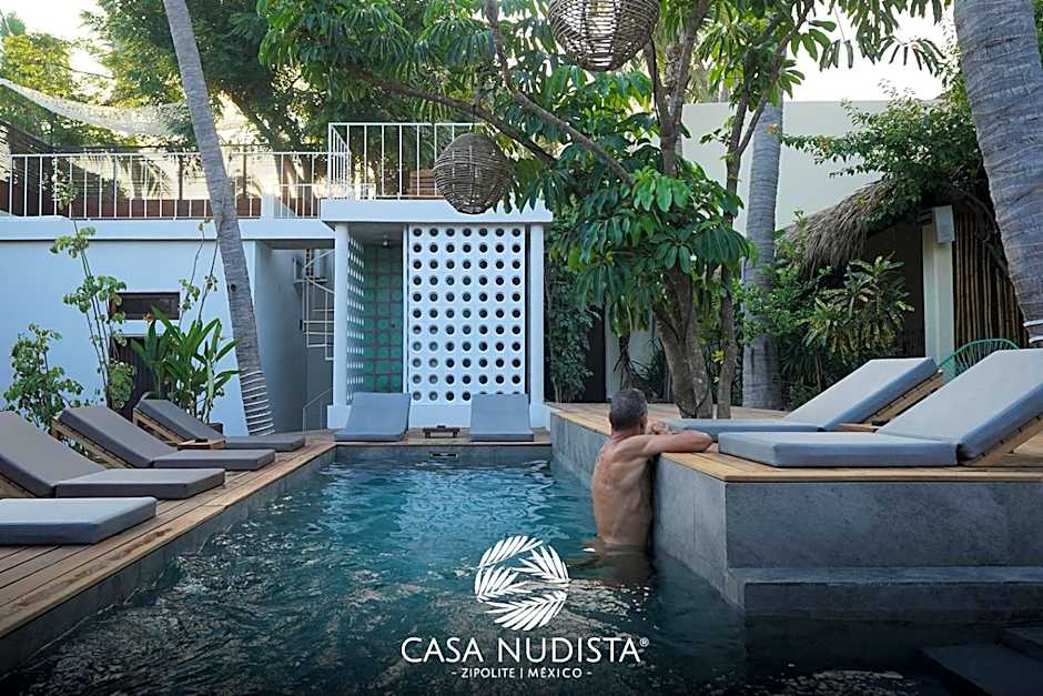 Casa Nudista - LGBT Hotel