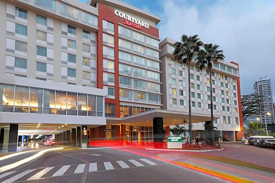 Courtyard by Marriott Panama Multiplaza Mall