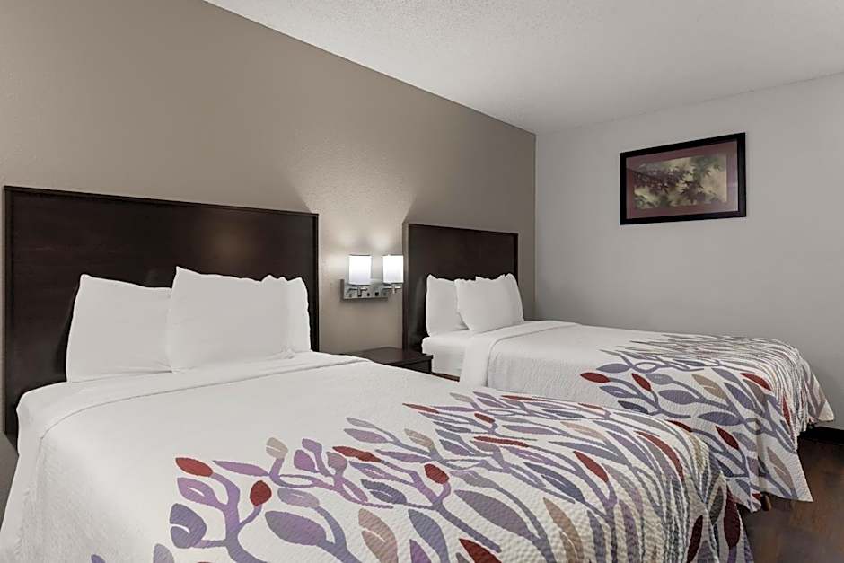 Red Roof Inn & Suites Savannah Airport