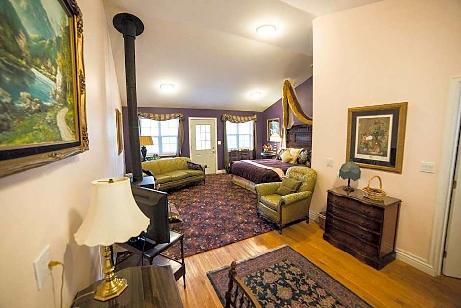 Hearthstone Elegant Lodge