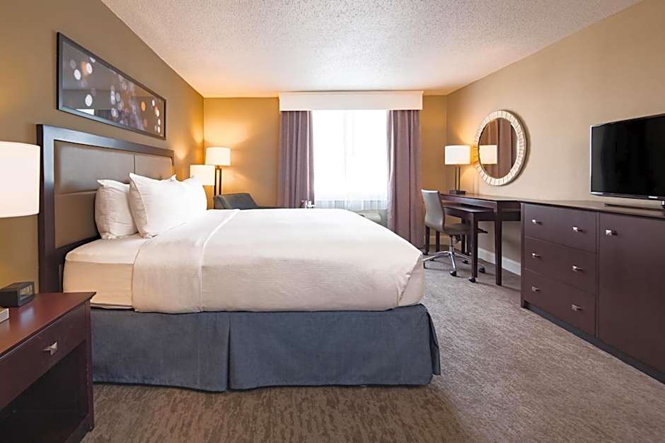 DoubleTree by Hilton Laurel