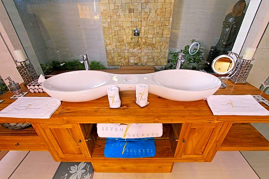 Seven Secrets by Hanging Gardens