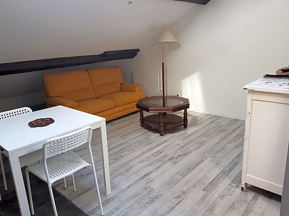 Appart hotel sathonay rillieux Lyon
