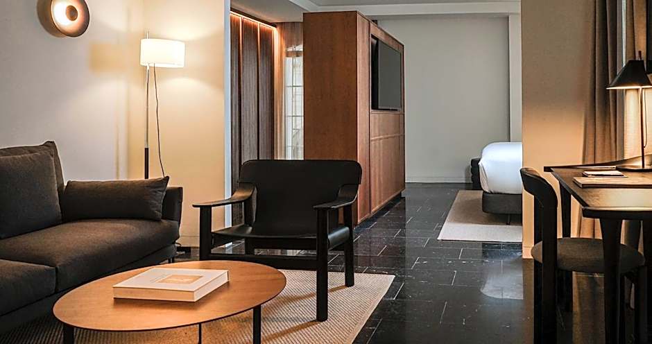 Mercer Plaza Sevilla 5 GL