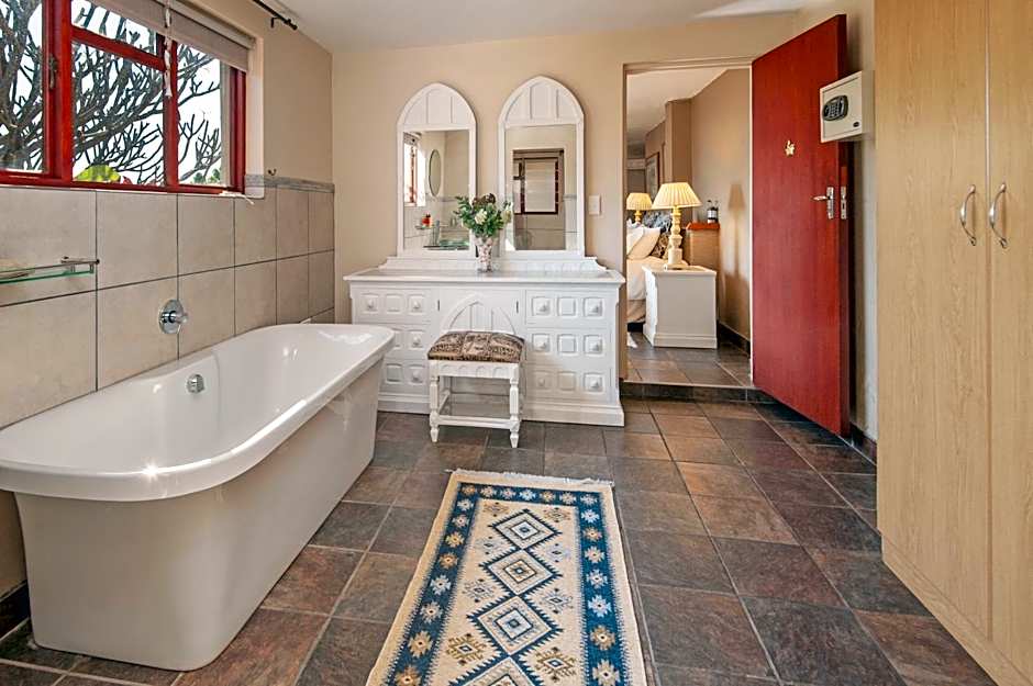 18 On Kloof Guest House