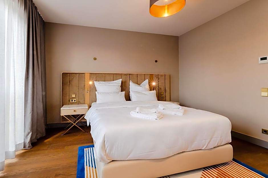 Fourty Three Luxury Serviced Apartments