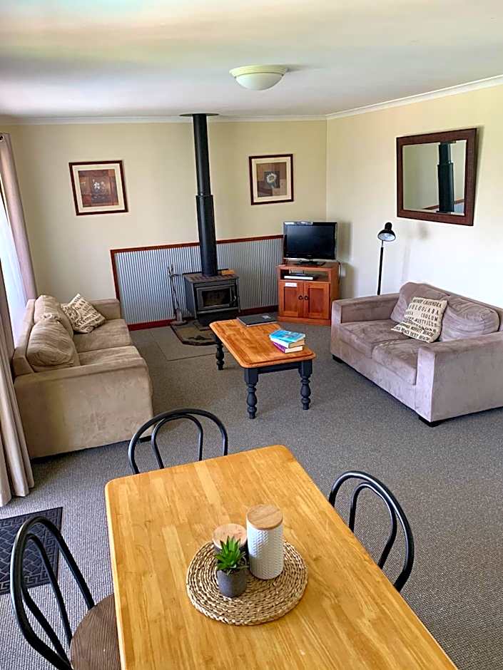 Montville Holiday Apartments