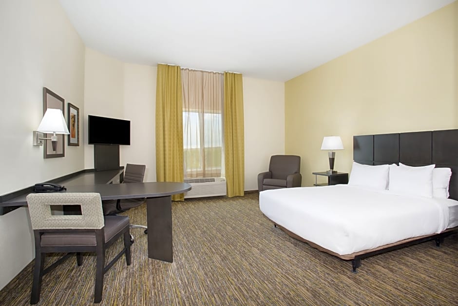 Candlewood Suites Longmont, an IHG Hotel
