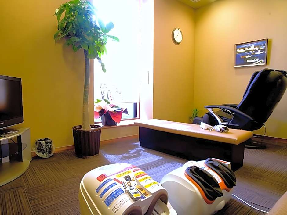 Hotel Route Inn Nanao Ekihigashi