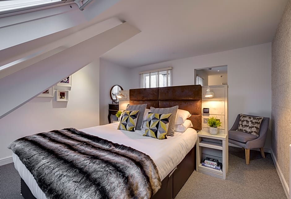 Photo 1 of 6 of Loft Suite