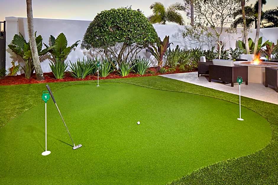 Courtyard by Marriott Stuart