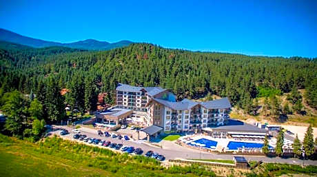 Double Deluxe Pool View