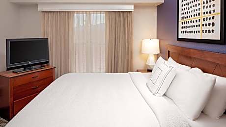 Queen Studio with Sofa Bed