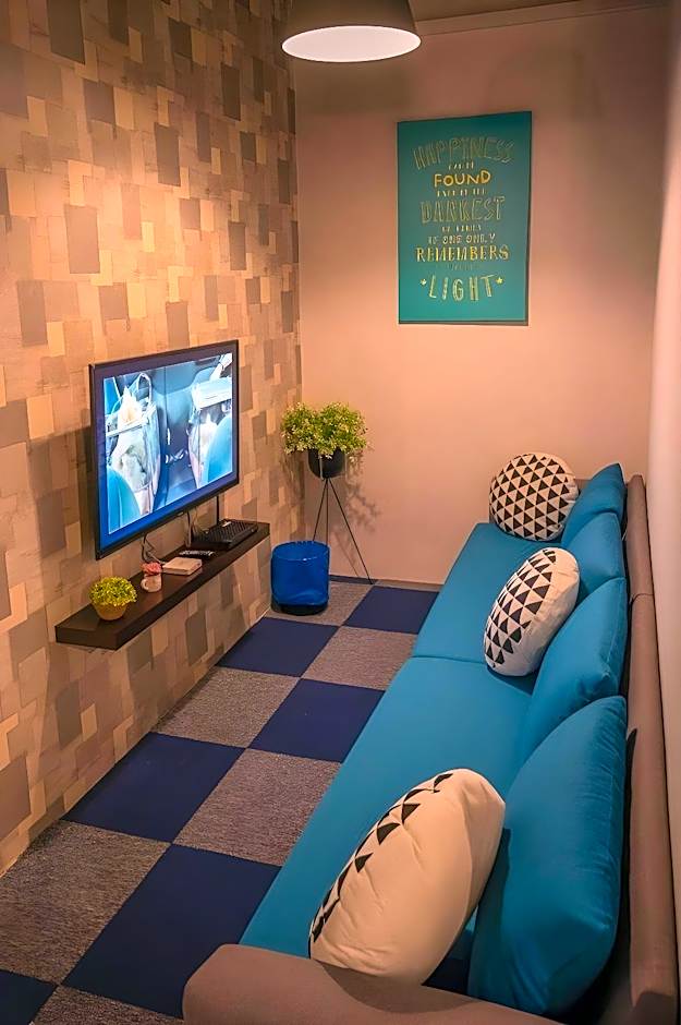 Vibrant Hostel