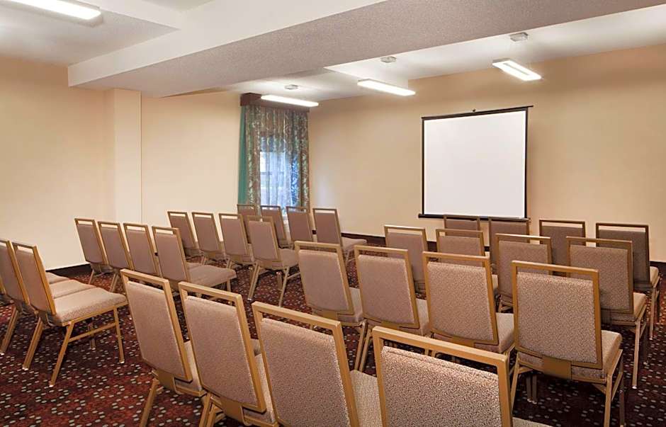 Hampton Inn By Hilton Lawrenceville