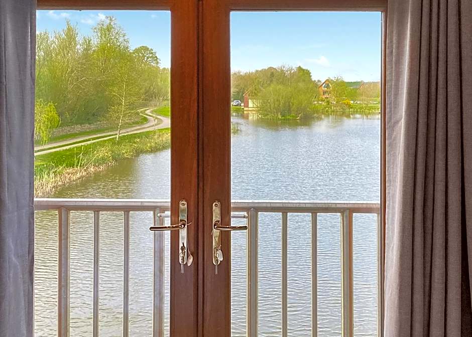 Anglesey Lakeside Lodges