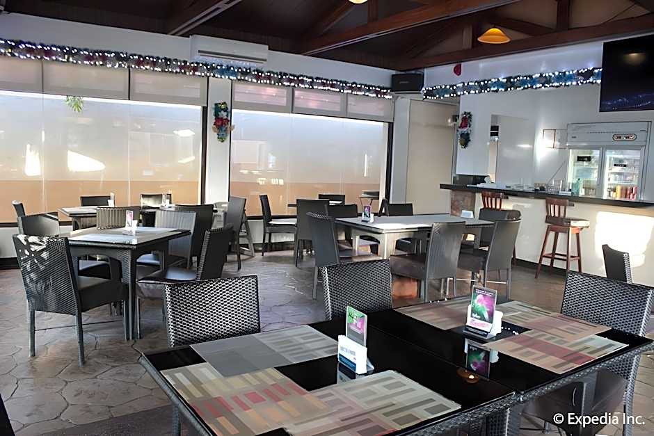 Moonbay Marina The Villas