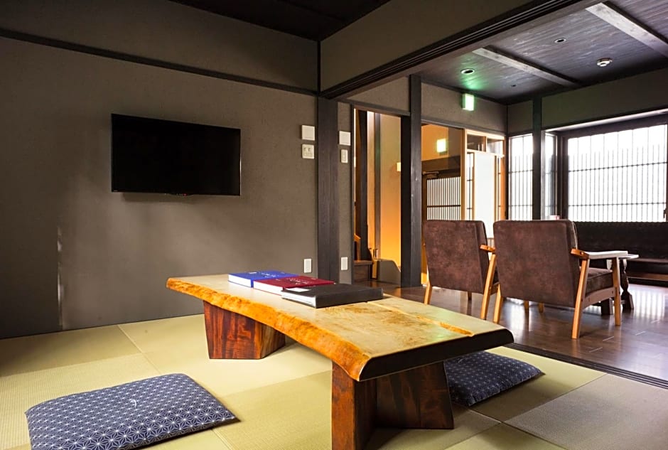 Reikaku Yasaka