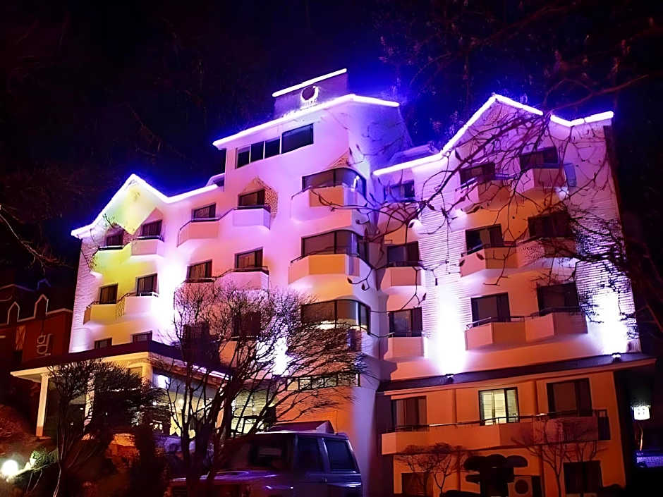 Hotel Valentine (Korea Quality)