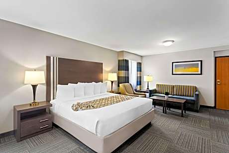 King Room with Sofa Bed - Non-Smoking