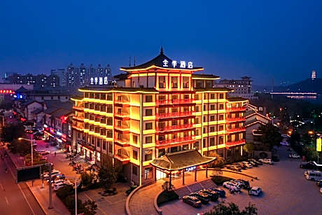 Ji Hotel Linqu Longyun