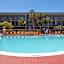 La Quinta Inn & Suites by Wyndham Ft. Myers Sanibel Gateway
