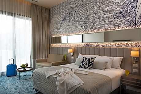 Deluxe Double Room with Balcony