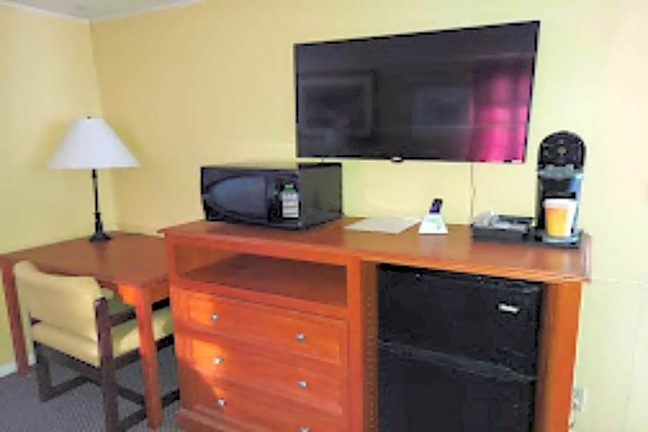 Colonial Inn Extended Stay by OYO New Ulm