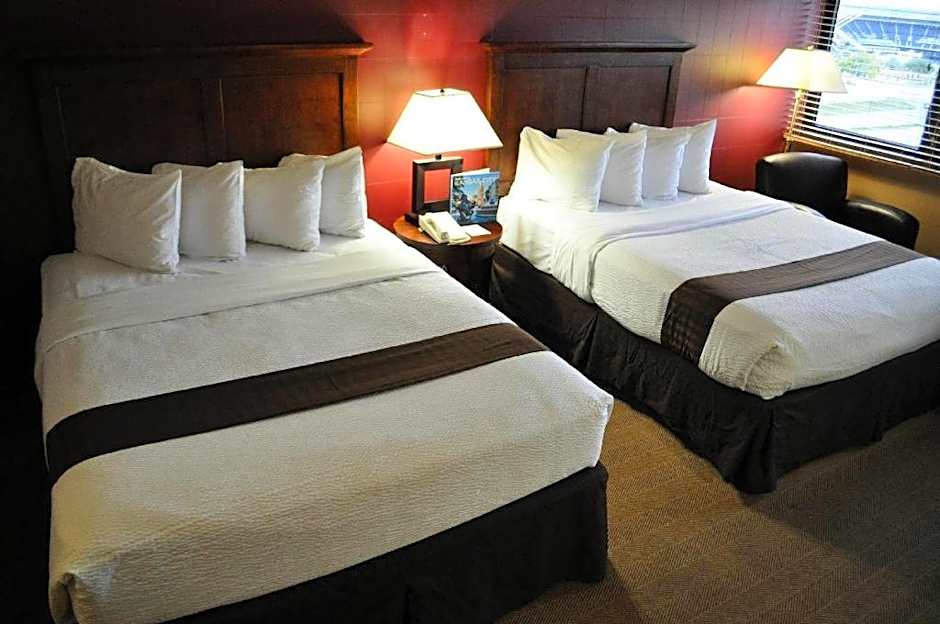 Adams Mark Hotel And Conference Center