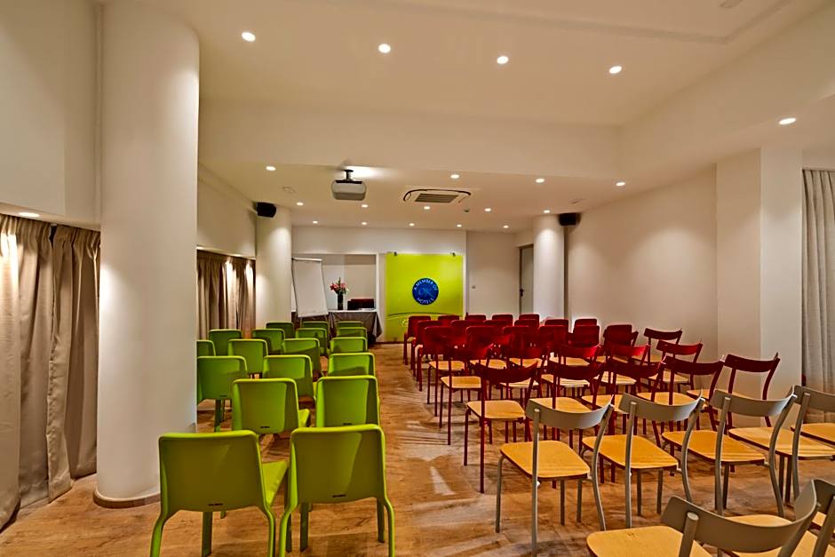 Kyma Suites Beach Hotel