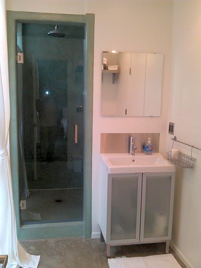 Ocean Front Vortex Female Hostel private rooms Free bikes