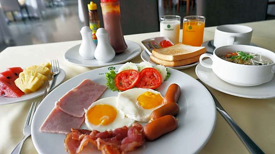 Viangtak Riverside Hotel