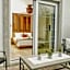 ZEYHOUSE ALACATI