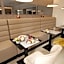 Amelie No 1 Hotel & Appartements
