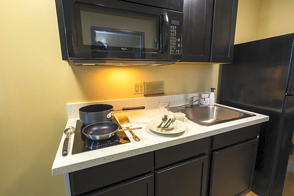 Hawthorn Suites by Wyndham St. Robert/Ft. Leonard Wood