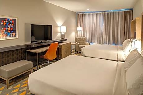 Queen Room with Two Queen Beds - Hearing Accessible/Non-Smoking
