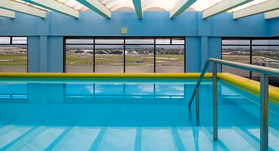 Camino Real Aeropuerto