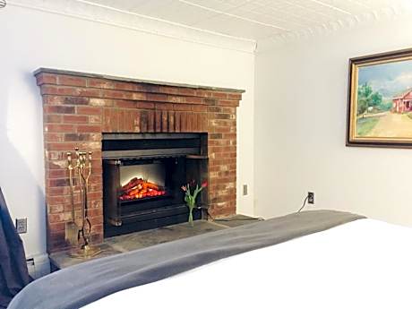 Junior Suite with Garden View