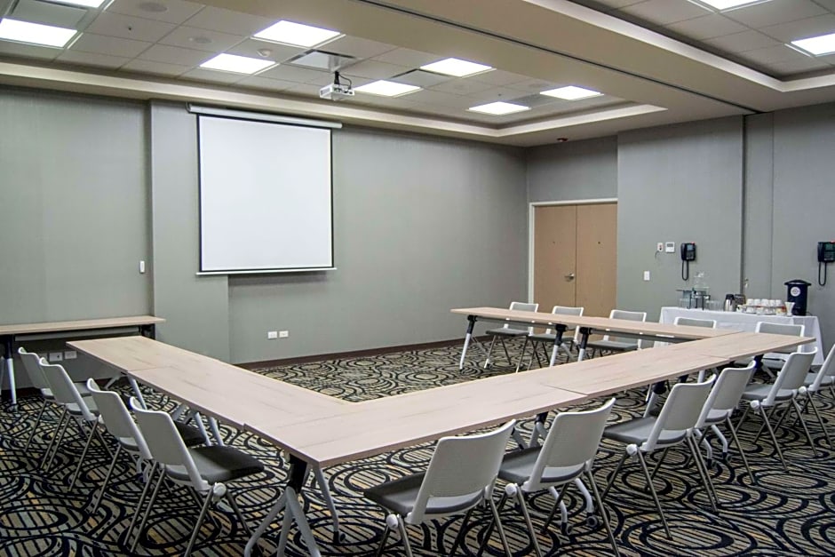 Hilton Garden Inn Leon Poliforum