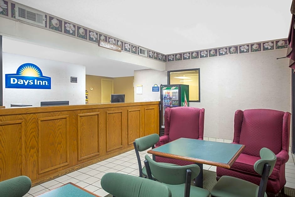 Days Inn by Wyndham Dublin GA