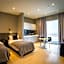 Black Beach Suites