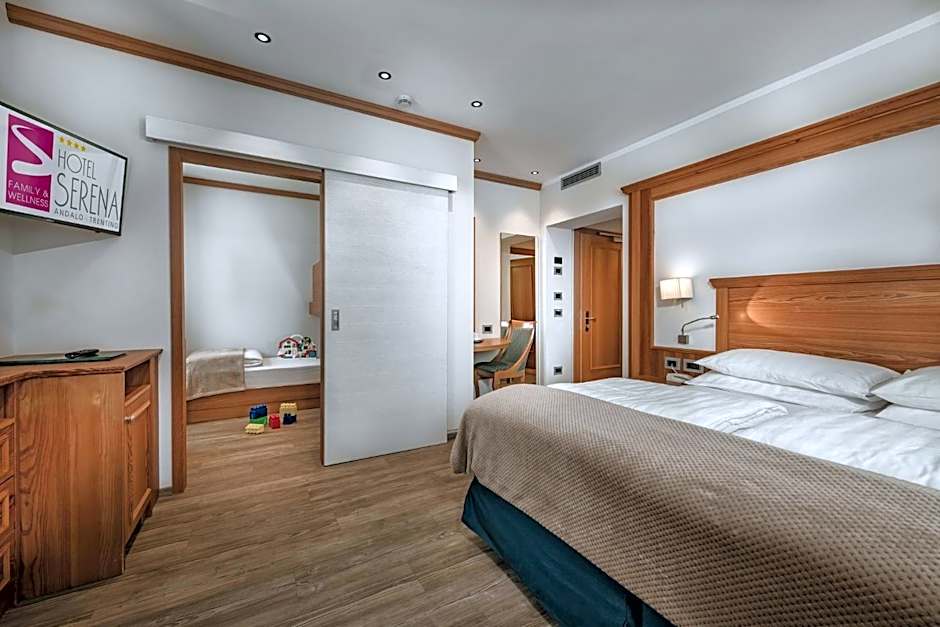 Family Hotel Serena