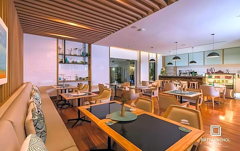 Rattanachol Hotel