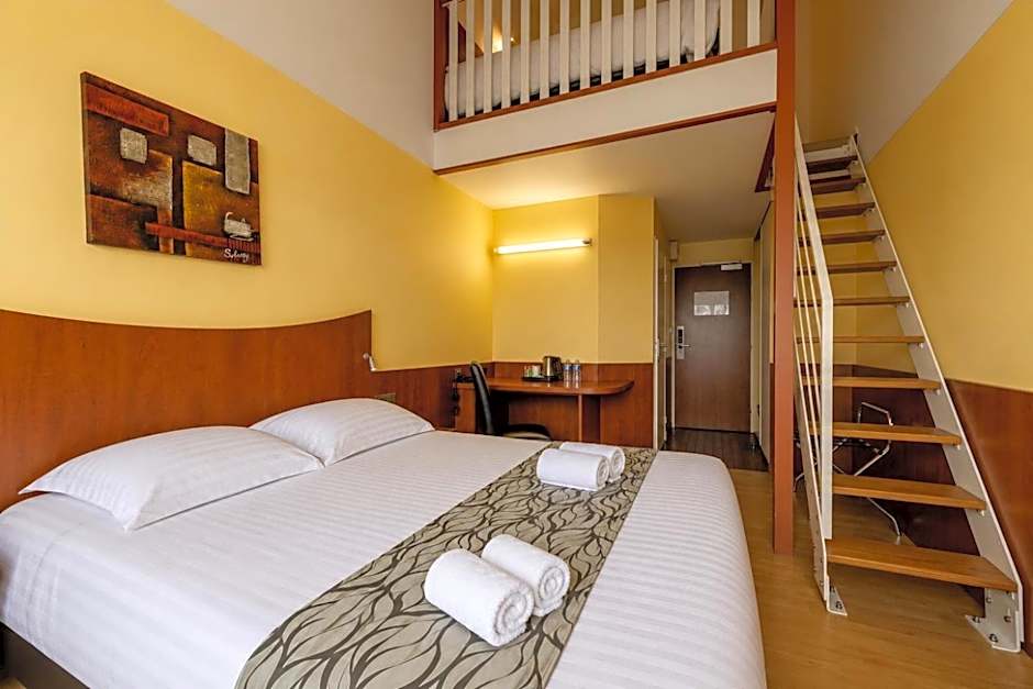 Logis Hotel Center