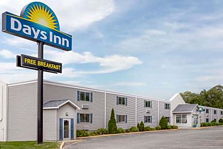 Days Inn by Wyndham Cedar Falls- University Plaza
