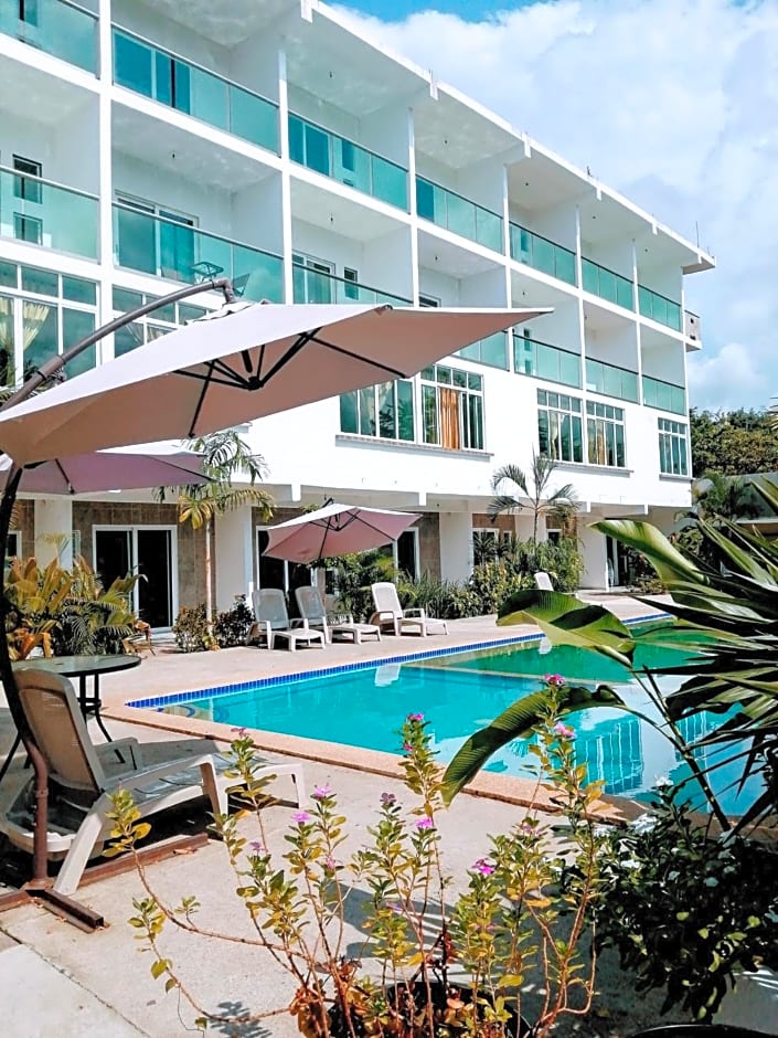 Hotel Rega Suites Guayabitos - Family & Kitchen