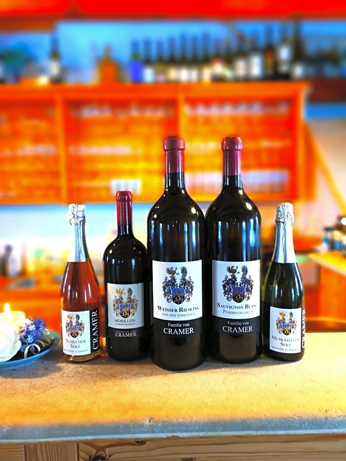 Weingut Albert, Familie Cramer