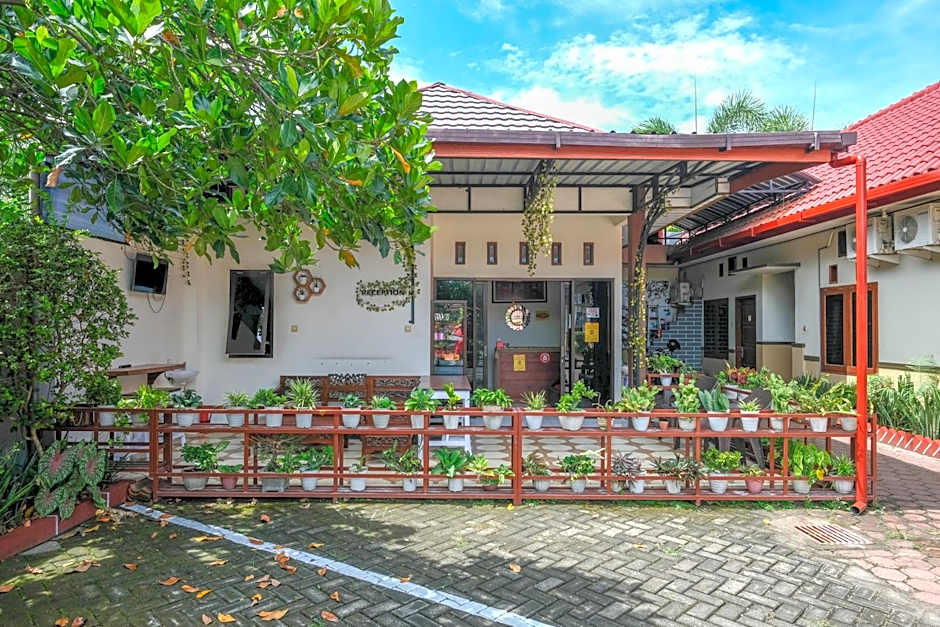 RedDoorz Syariah at Sakinah Family Tulungagung