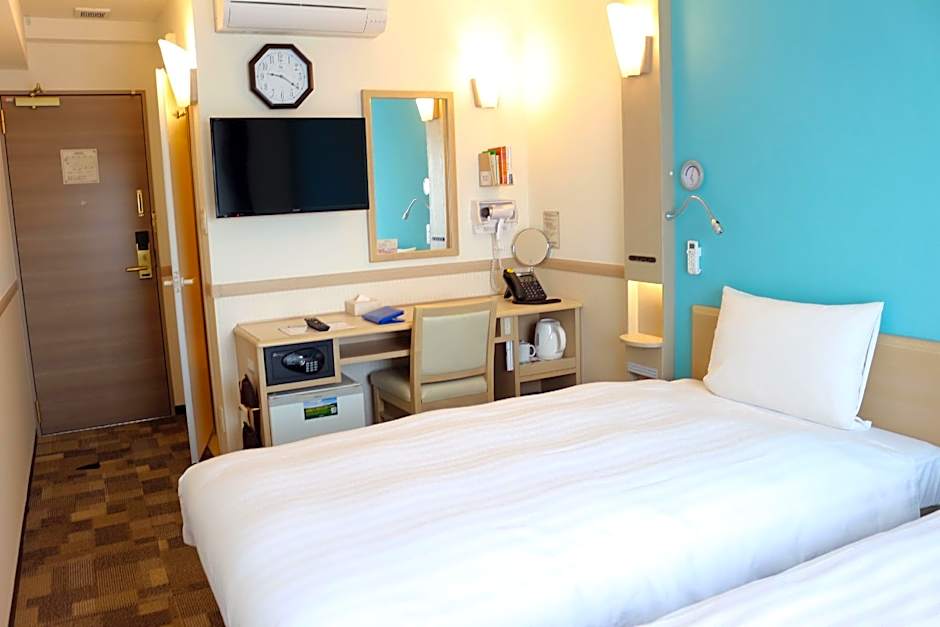 Toyoko Inn Nara Oji-eki Minami-guchi